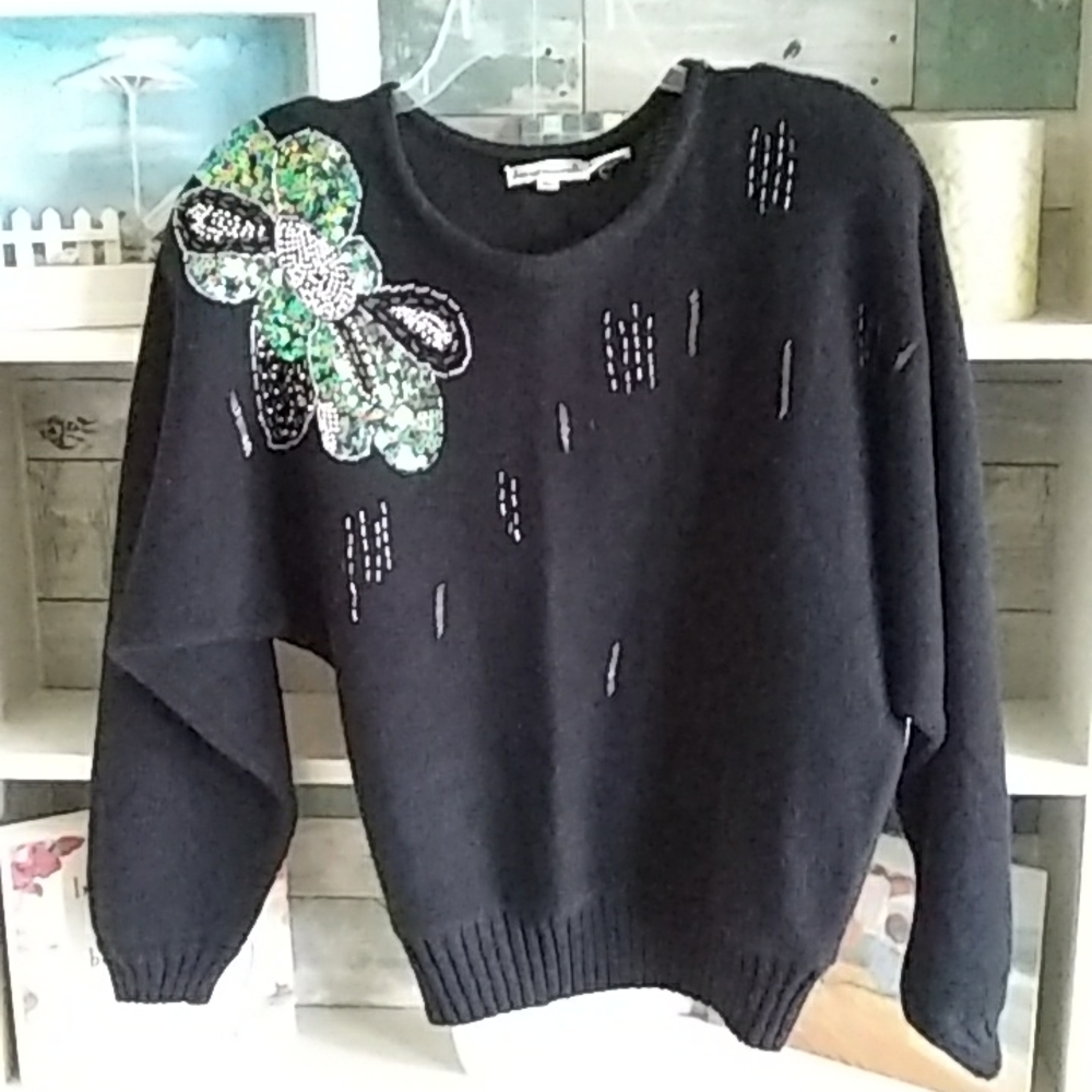 Jason Maxwell cropped sweater with sequined flower and shoulder pads